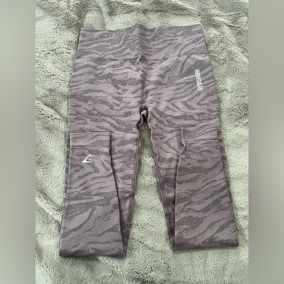 Gymshark Adapt Animal Seamless Leggings - Picture 4 of 10